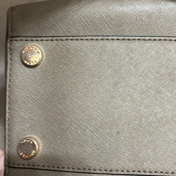 Michael Kors Purse - Picture 6 of 8